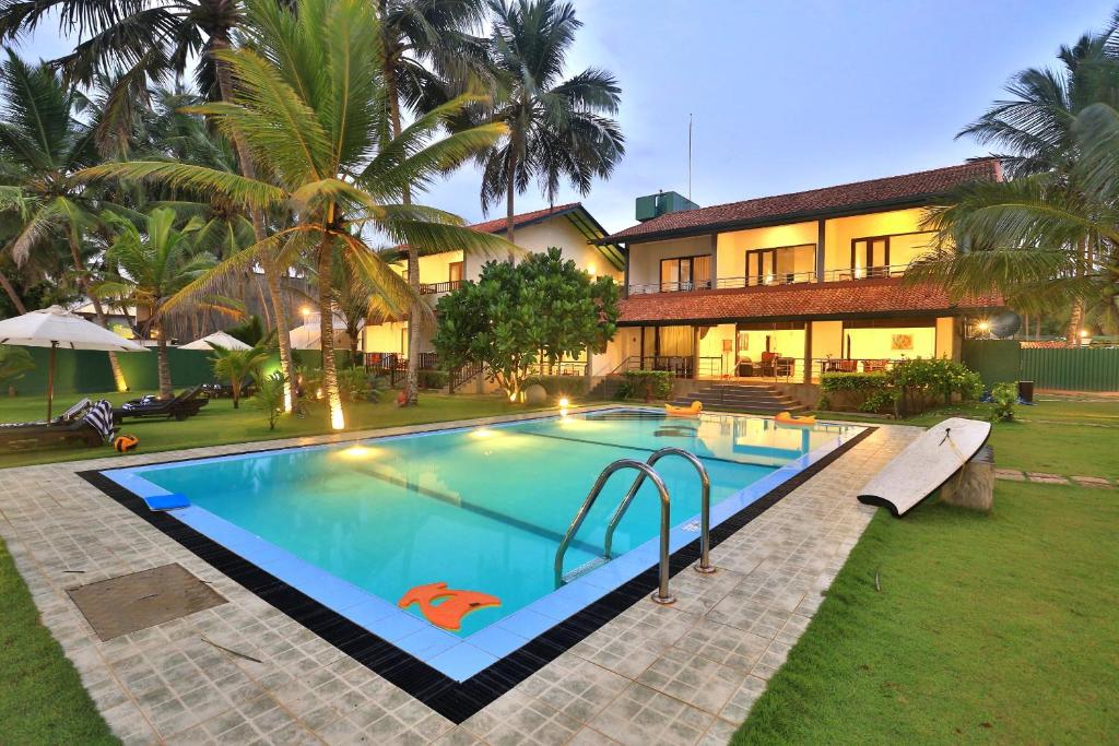 Sea Rock Villa, Induruwa | Boutique Beach Stay