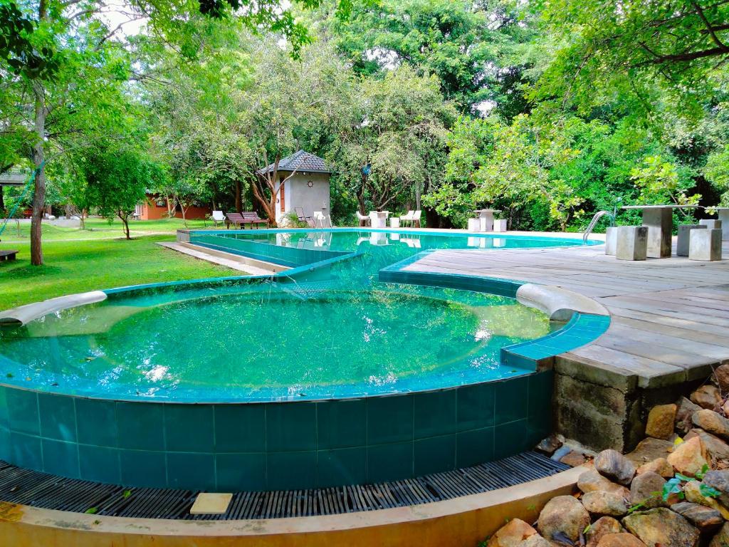 Nil Diya Mankada Safari Lodge