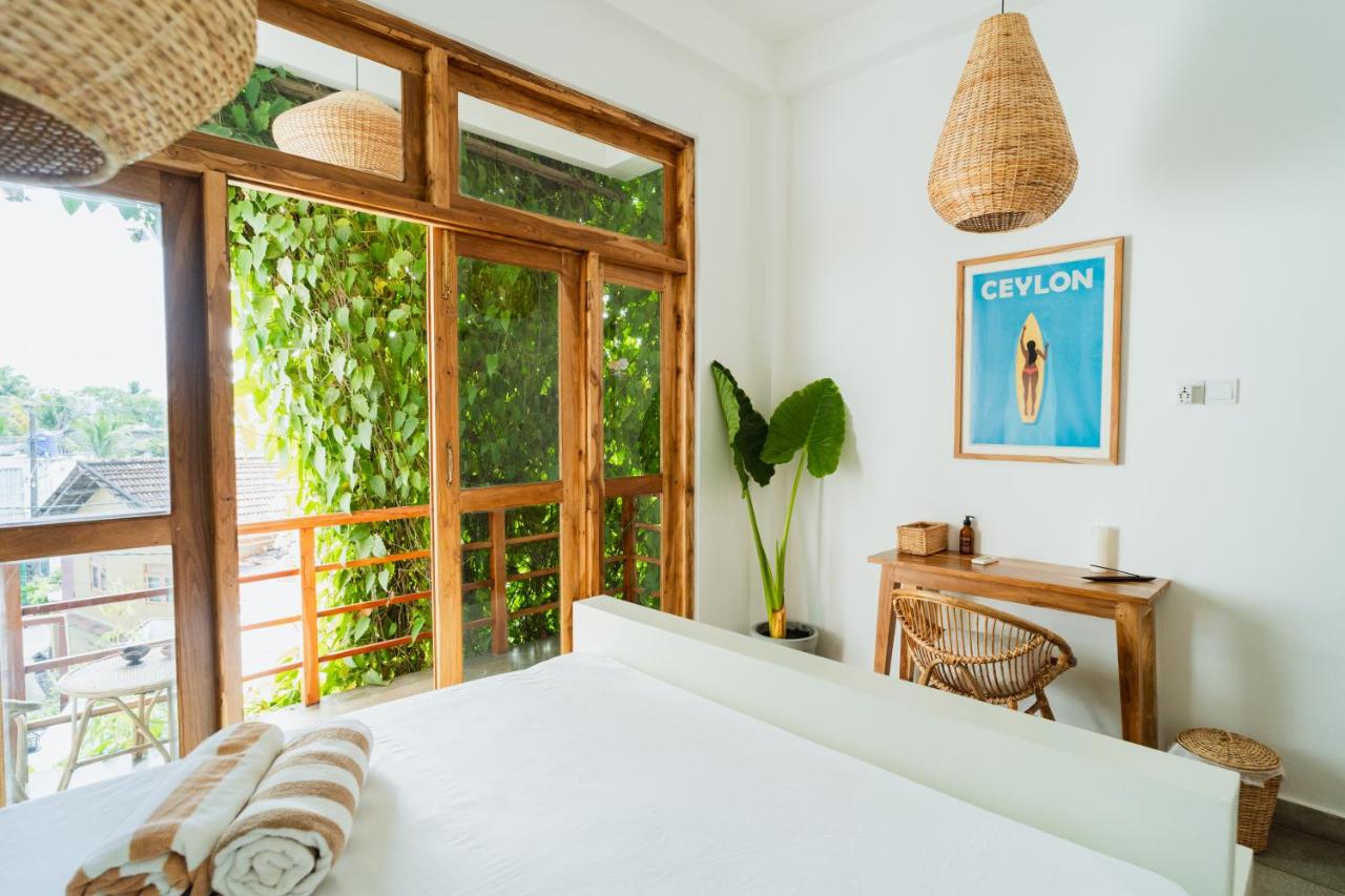 KOMOREBI Weligama – Beachfront Hotel, South Coast