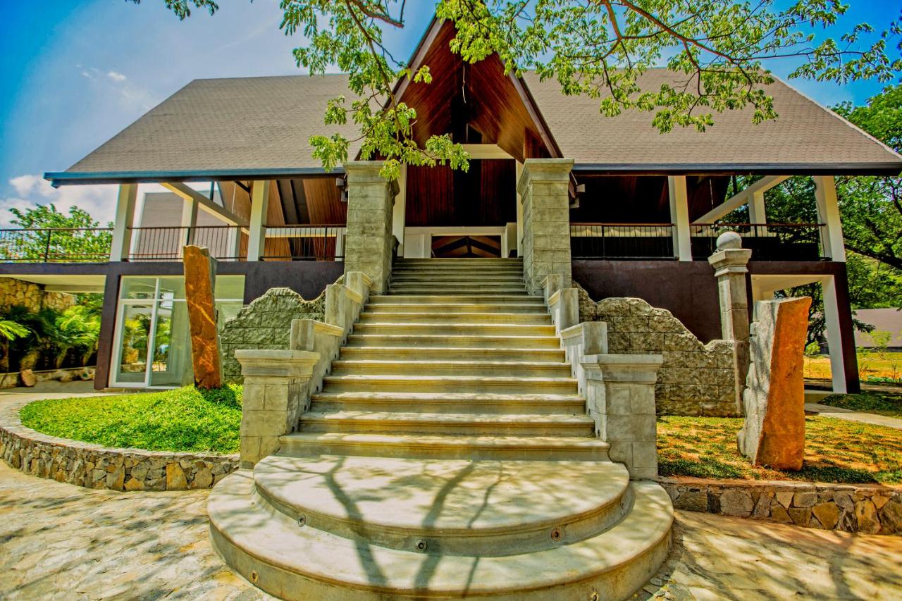 Liyya Water Villas, Dambulla | 5-Star Villa Resort