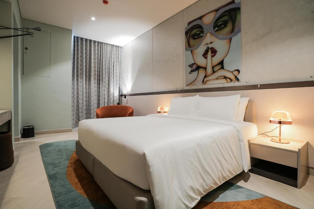 SeSaya Poshtel & Bistro