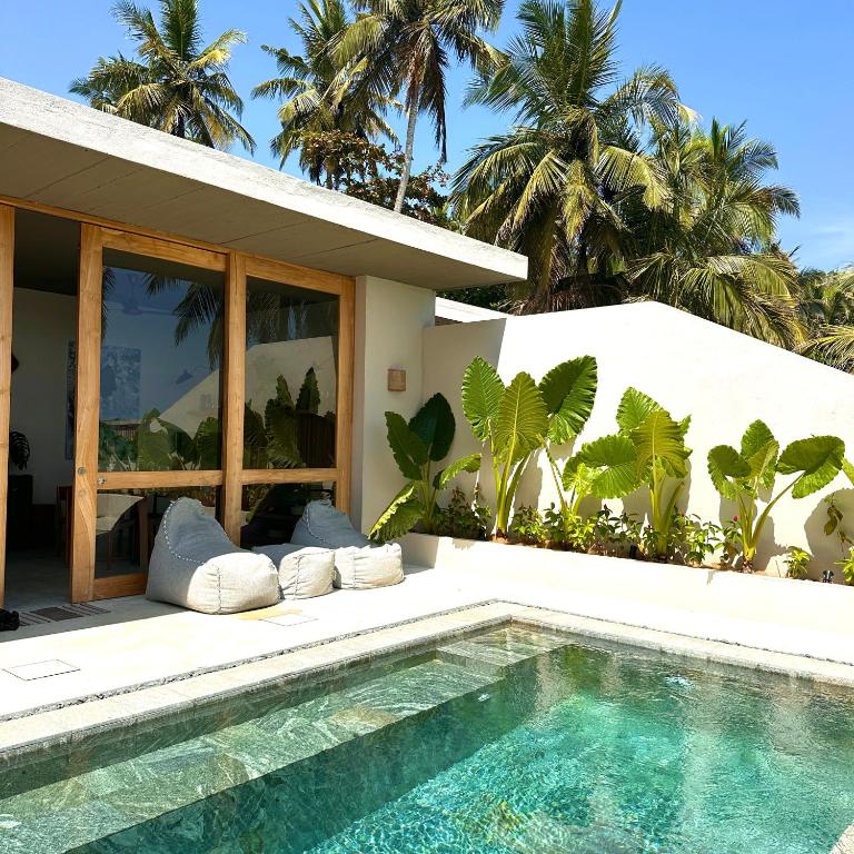 La Playa Villas Hiriketiya